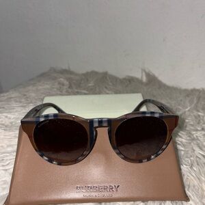 Burberry Sunglasses